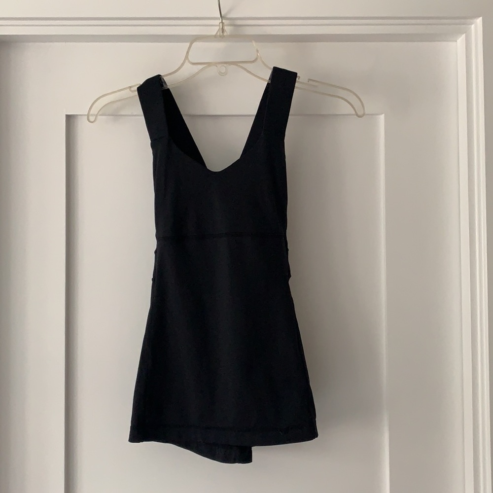 Lululemon Black Crossback Tank top